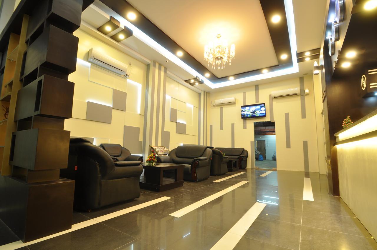 Hotel Heaven Yangon Dış mekan fotoğraf