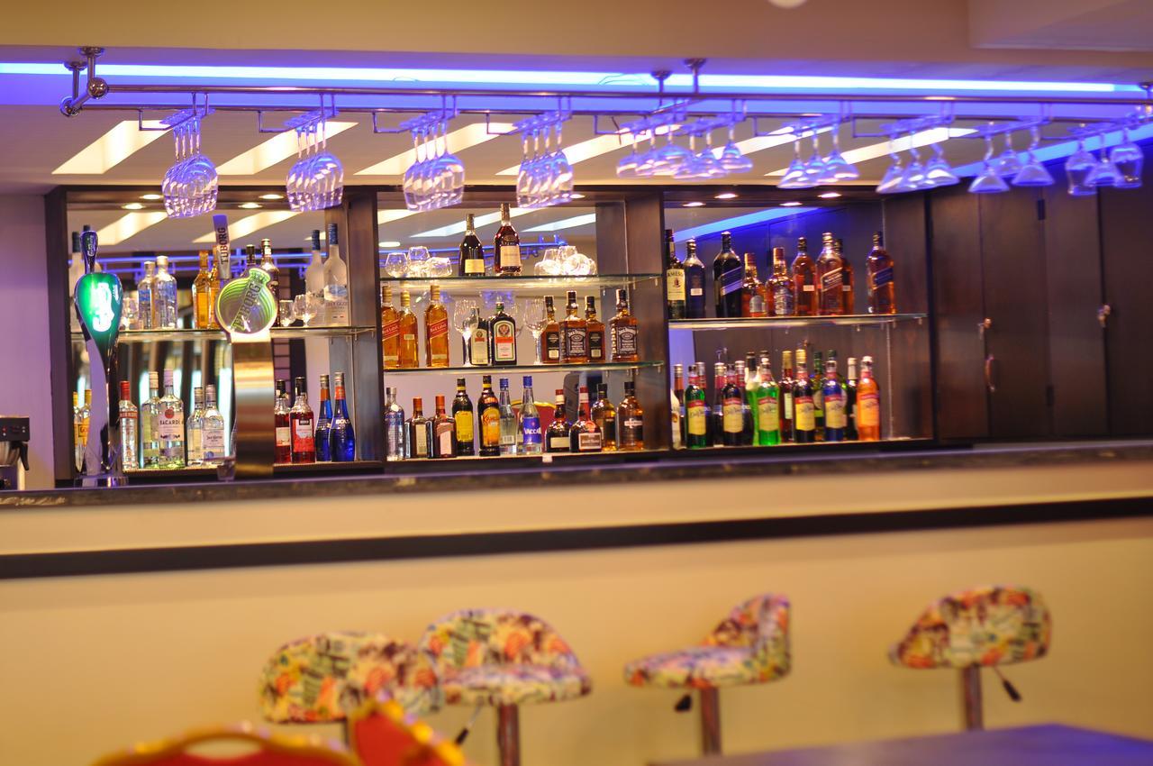 Hotel Heaven Yangon Dış mekan fotoğraf